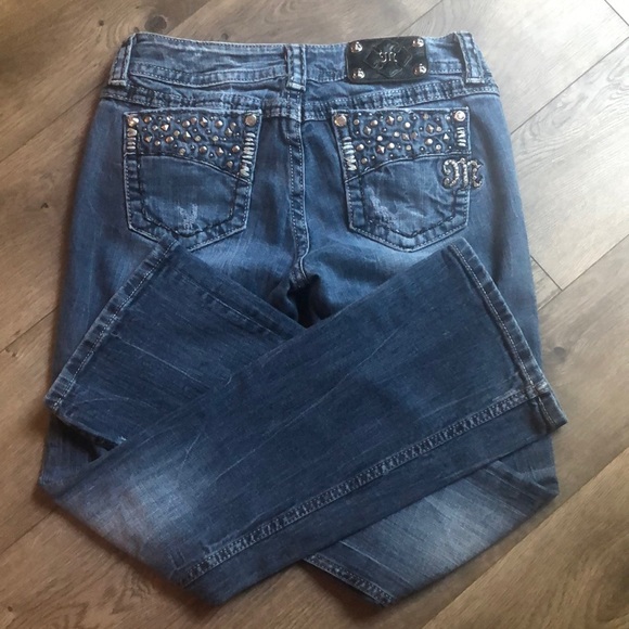 Miss Me Women’s Blue Bootcut Jeans. Like new! Size 28 inseam 31. Style JE4897B6R - Picture 1 of 4